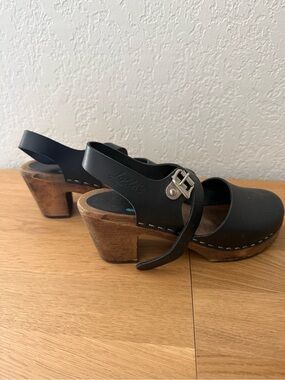 Lotta From Stockholm Black Leather Clogs with Wooden Heel